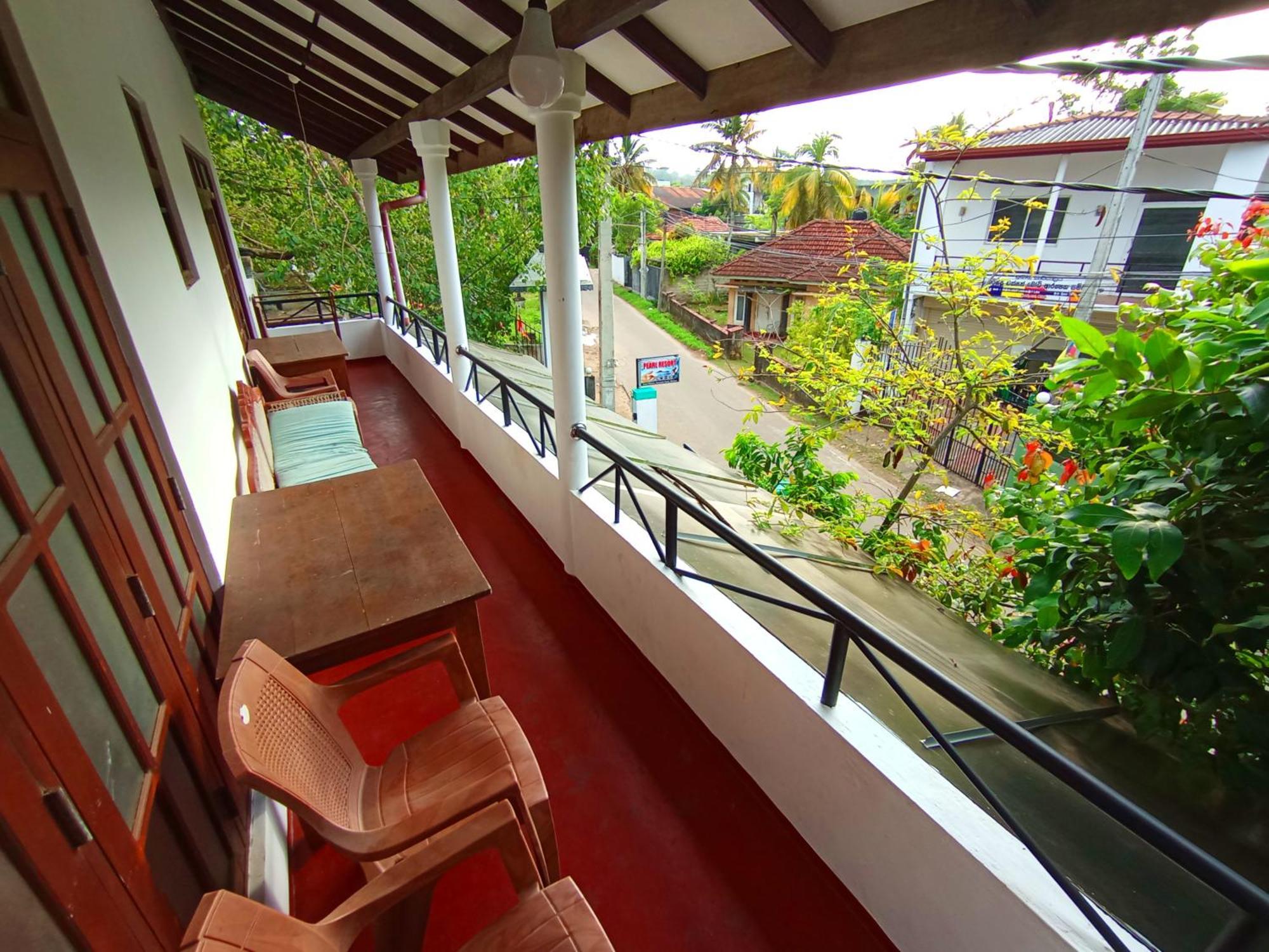 Pearl Deluna Resort Mirissa Esterno foto