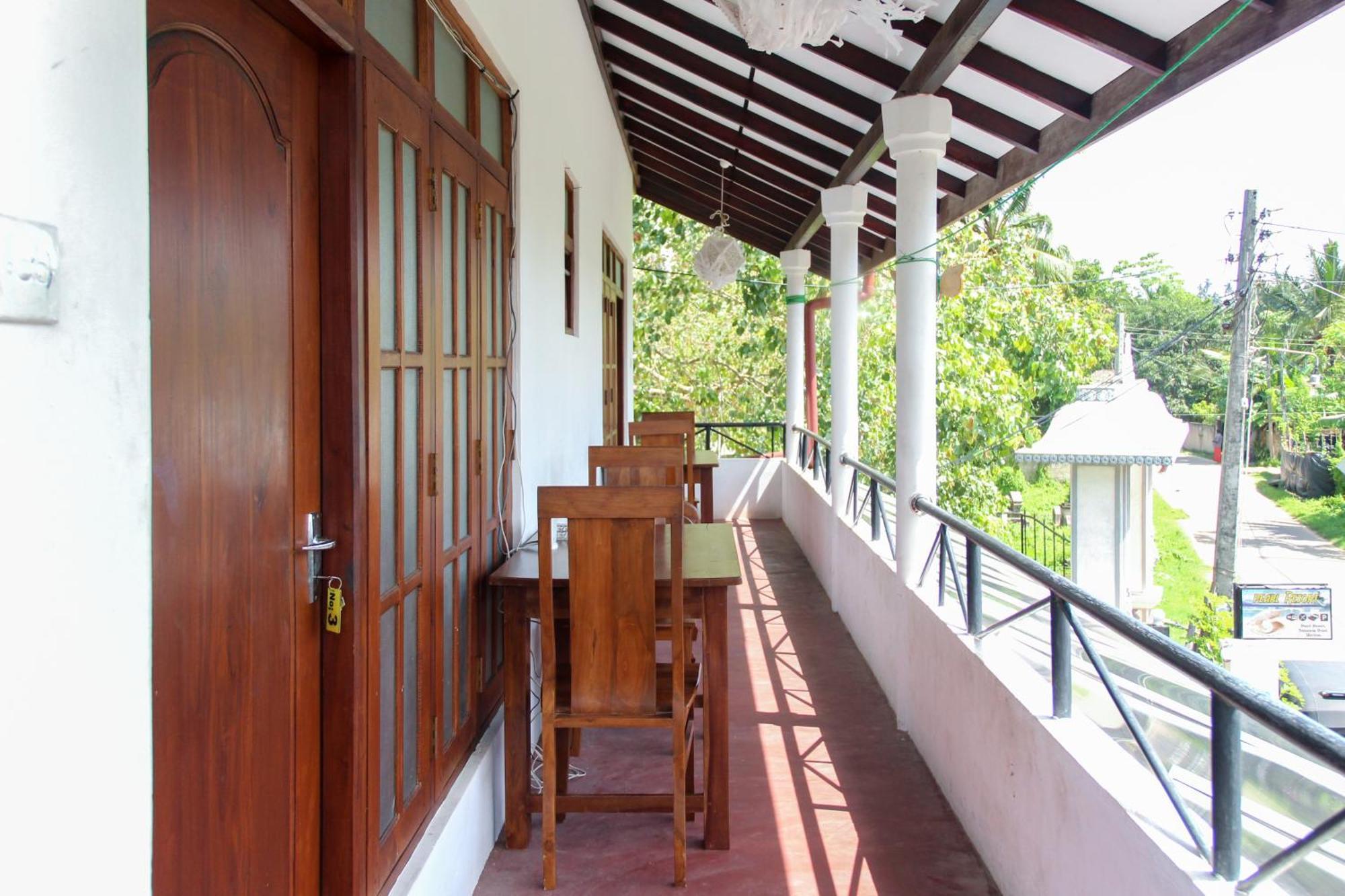 Pearl Deluna Resort Mirissa Esterno foto